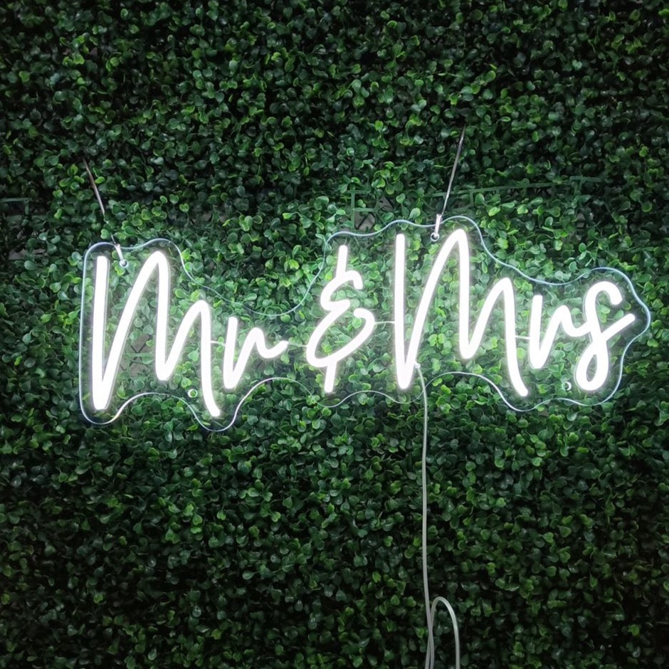 Mr & Mrs